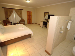 Palmhof Chalets Photo Gallery | Non Self-catering Rooms