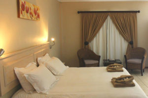 Palmhof Chalets Photo Gallery | Non Self-catering Rooms