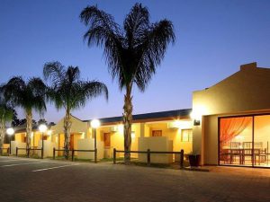 Palmhof Chalets Photo Gallery | Kakamas Accommodation