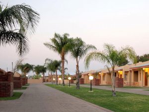 Palmhof Chalets Photo Gallery | Kakamas Accommodation