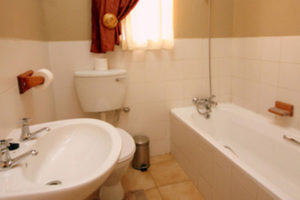 Palmhof Chalets Photo Gallery | Self-catering Chalets: One Bedroom