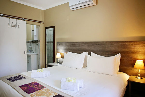 Self-catering Chalet: One Bedroom